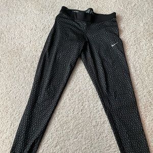 Nike dri fit leggings